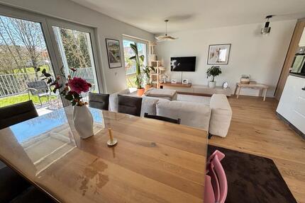 Idyllische 3 Zimmer Neubau Wohnung mit Garten und Stellplatz - Tuttlingen