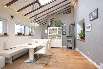 Haus zum Kaufen in Grevenbroich Orken 695.000,00 € 193.8 m² - Grevenbroich / Orken