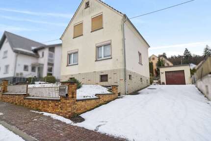 Haus zum Kaufen in Niedernhausen 299.000,00 € 99 m²