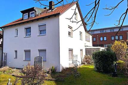 Haus zum Kaufen in Neufahrn 1.260.000,00 € 241 m²