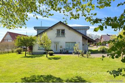Haus zum Kaufen in Hüllhorst 395.000,00 € 202 m²