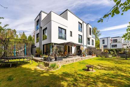 Haus zum Kaufen in Fürth 1.100.000,00 € 177 m²