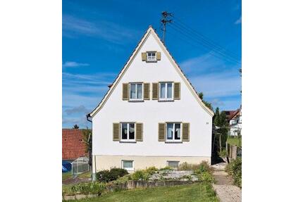 Haus mit gehobenem Alter in ruhiger Hanglage - Jettingen-Scheppach