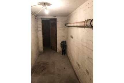 Kellerraum zu vermieten - 70,00&nbsp;EUR Kaltmiete, ca.&nbsp; 7,00&nbsp;m&sup2; in Hannover (PLZ: 30419) Herrenhausen-Stöcken