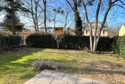 ca. 124 m² Garten Reihenendhaus mit Terrasse - Berlin / Nikolassee
