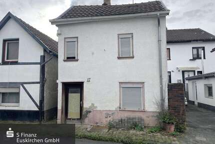 Haus zum Kaufen in Euskirchen 10.000,00 € 1 m²