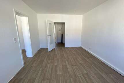 Wohnung zum Mieten in Suhl 308,73 € 46 m²