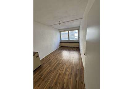Wohnung zum Mieten in Koblenz 190,00 € 19.77 m²