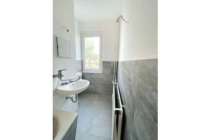 Wohnung zum Mieten in Bitterfeld 413,70 € 59.1 m²