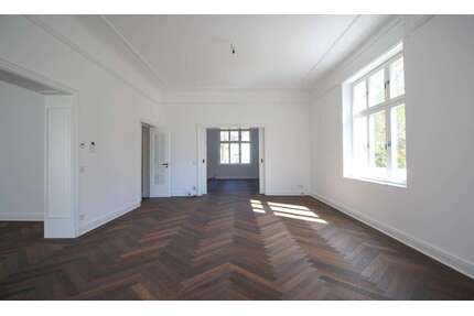 Haus zum Kaufen in Berlin 5.399.000,00 € 790 m²