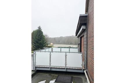 Terrasse, 2x Balkone in Duisburg Röttgersbach