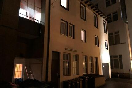 Lagerfläche in Top-Lage direkt am Esslinger Bahnhof zu vermieten - Esslingen am Neckar Hegensberg