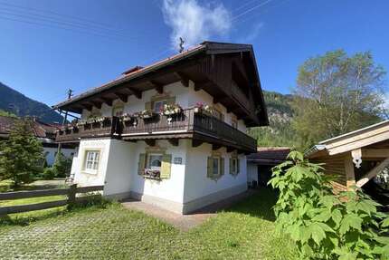 Haus zum Kaufen in Bayrischzell 849.000,00 € 310 m²