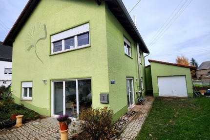 Helle 3-Zimmer-EG-Wohnung mit Terrasse und hohem Erholungswert in Heiligenmoschel – top Anbindung