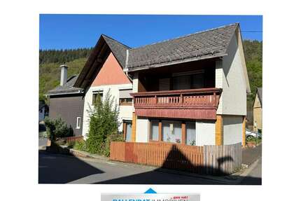 Haus zum Kaufen in Daaden 59.000,00 € 135 m²