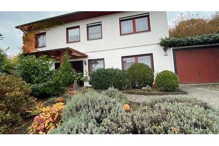 Gepflegtes Einfamilienhaus in Naturnähe in Adelebsen (350.000€ VB