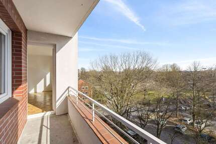 Wohnung zum Kaufen in Hamburg 180.000,00 € 54 m²