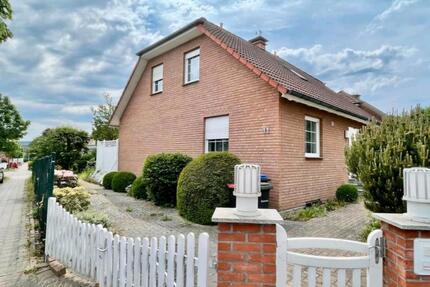 Einfamilien Haus (Freistehend) - 359.000,00&nbsp;EUR Kaufpreis, ca.&nbsp; 142,00&nbsp;m&sup2; in Bad Pyrmont (PLZ: 31812)