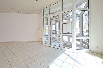 Haus zum Kaufen in Zwönitz 295.550,00 € 339.54 m²