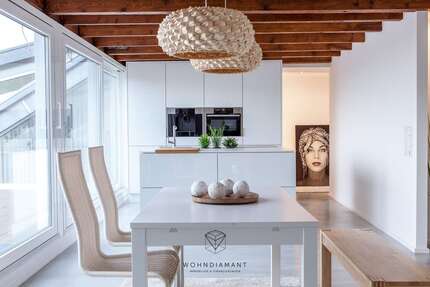 Wohnung zum Kaufen in Stuttgart 890.000,00 € 149.75 m²