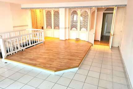 Wohnung zum Kaufen in Birkenfeld 149.000,00 € 117 m²