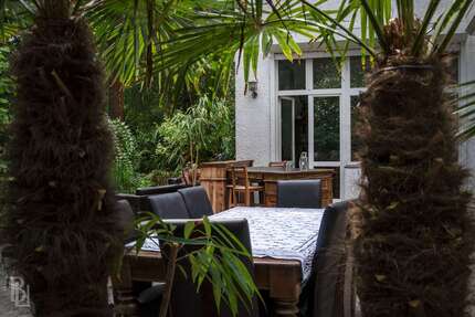 Haus zum Kaufen in Berlin 3.950.000,00 € 563 m²