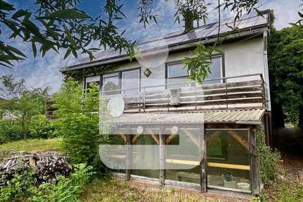 Haus zum Kaufen in Adelsdorf 335.000,00 € 110 m²