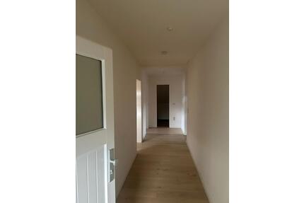 Dachgeschosswohnung in Mittelreidenbach - Niederwörresbach