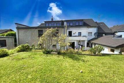 Haus zum Kaufen in Zülpich 449.000,00 € 273 m²