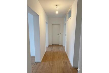 2-Zimmer-Wohnung in Top Lage - 800,00&nbsp;EUR Kaltmiete, ca.&nbsp; 66,00&nbsp;m&sup2; in Offenburg (PLZ: 77656) Elgersweier