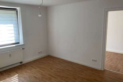 Wohnung zum Mieten in Sulzbach-Rosenberg 334,01 € 46.39 m²