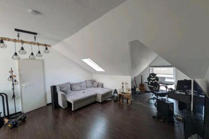 Gemütliche DG Wohnung in zentraler Lage von Hamm zu vermieten