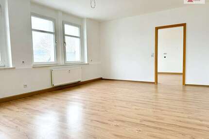 Wohnung zum Mieten in Geyer 487,40 € 92.78 m²
