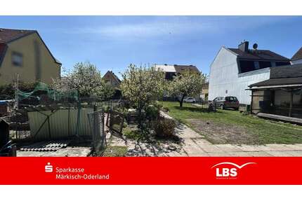 Grundstück zu verkaufen in Hennickendorf 215.000,00 € 1028 m²