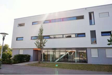 Wohnung zum Mieten in Augsburg Pfersee 650,00 € 42.16 m² - Augsburg / Pfersee