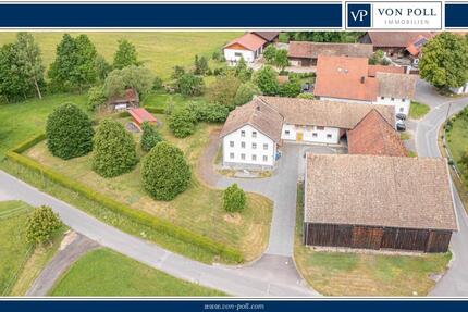 Charmantes Bauernhaus mit vielfältigen Nutzungsmöglichkeiten - Furth im Wald / Degelberg