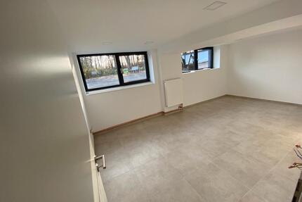 Studenten Zimmer - 300,00&nbsp;EUR Kaltmiete, ca.&nbsp; 75,00&nbsp;m&sup2; in Steinfurt (PLZ: 48565)