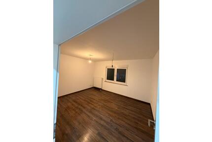 3-Zimmer-Wohnung - 650,00&nbsp;EUR Kaltmiete, ca.&nbsp; 63,00&nbsp;m&sup2; in Hagen (PLZ: 58097) Hagen-Mitte