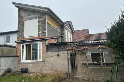 Einfamilienhaus mit Einliegerwohnung in bester Lage - Kronau