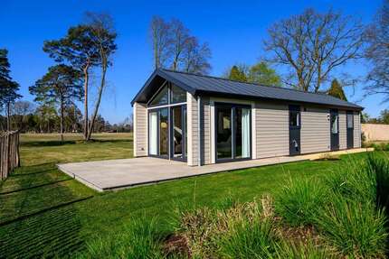 Haus zum Kaufen in Brüggen 159.000,00 € 50 m²