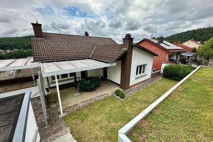 Haus zum Kaufen in Waldfischbach 219.000,00 € 151 m²