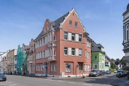 Haus zum Kaufen in Neuwied 785.000,00 € 444 m²