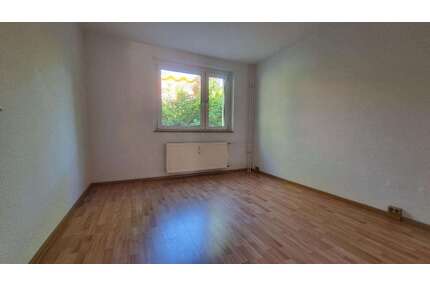 Wohnung zum Mieten in Chemnitz 290,00 € 48.25 m²