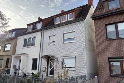 PURNHAGEN-IMMOBILIEN - Doppelhaushälfte in zentraler Lage, nahe Diakonie-Krankenhaus in Bremen - Bremen / Gröpelingen Ohlenhof