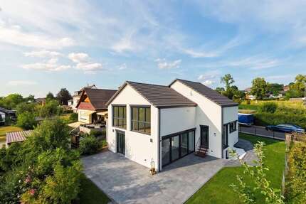 Haus zum Kaufen in Fuldabrück 639.000,00 € 166.27 m²