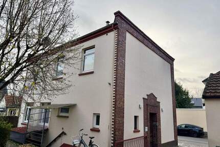 Eine Liegenschaft mit zwei Mehrparteienhäusern - Oldenburg Nadorst