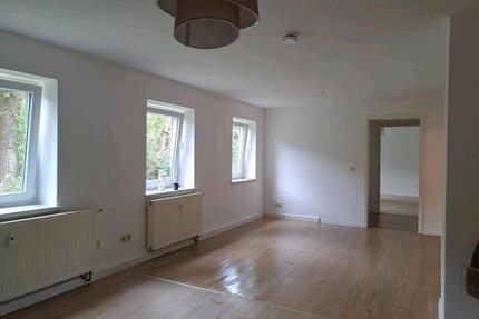 i.A.: sonnige 3-Raum Wohnung mit Garten - Plessa