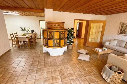 Waldrandlage in Nürnberg-Fischbach – 173 m², Einliegerwohnung, 1.032 m² Grundstück mit direktem Waldzugang