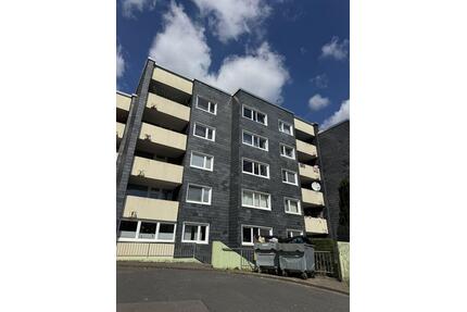 Renovierte + Vermietete 4-Zimmer-Wohnung zu verkaufen - Gummersbach Hepel