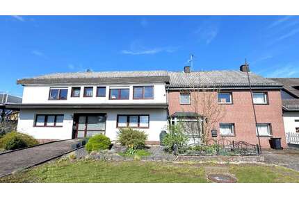 Haus zum Kaufen in Blankenheim 295.000,00 € 295 m²